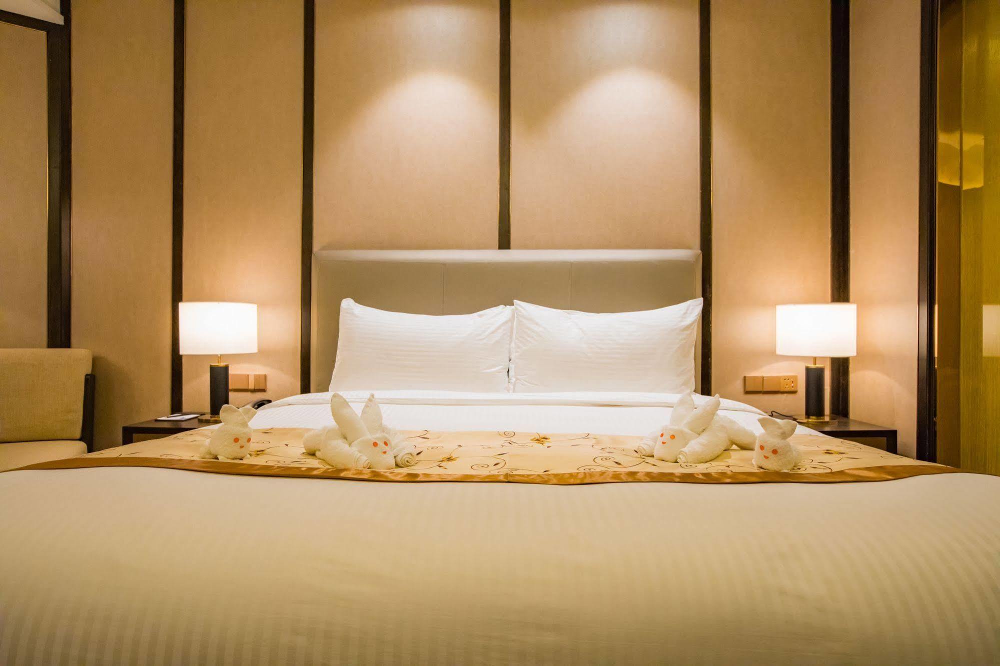Ramada Shanghai Songjiang Экстерьер фото
