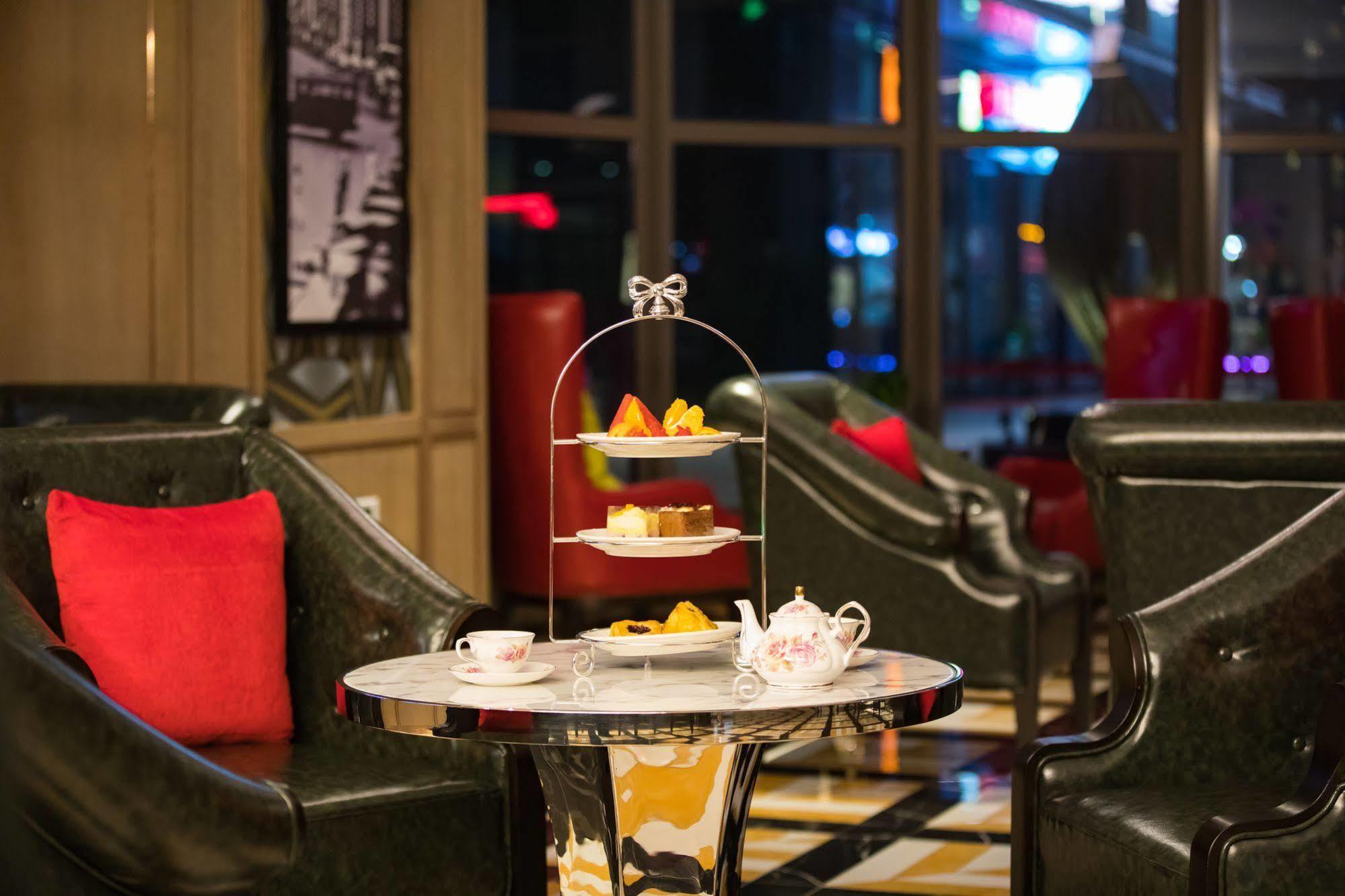 Ramada Shanghai Songjiang Экстерьер фото