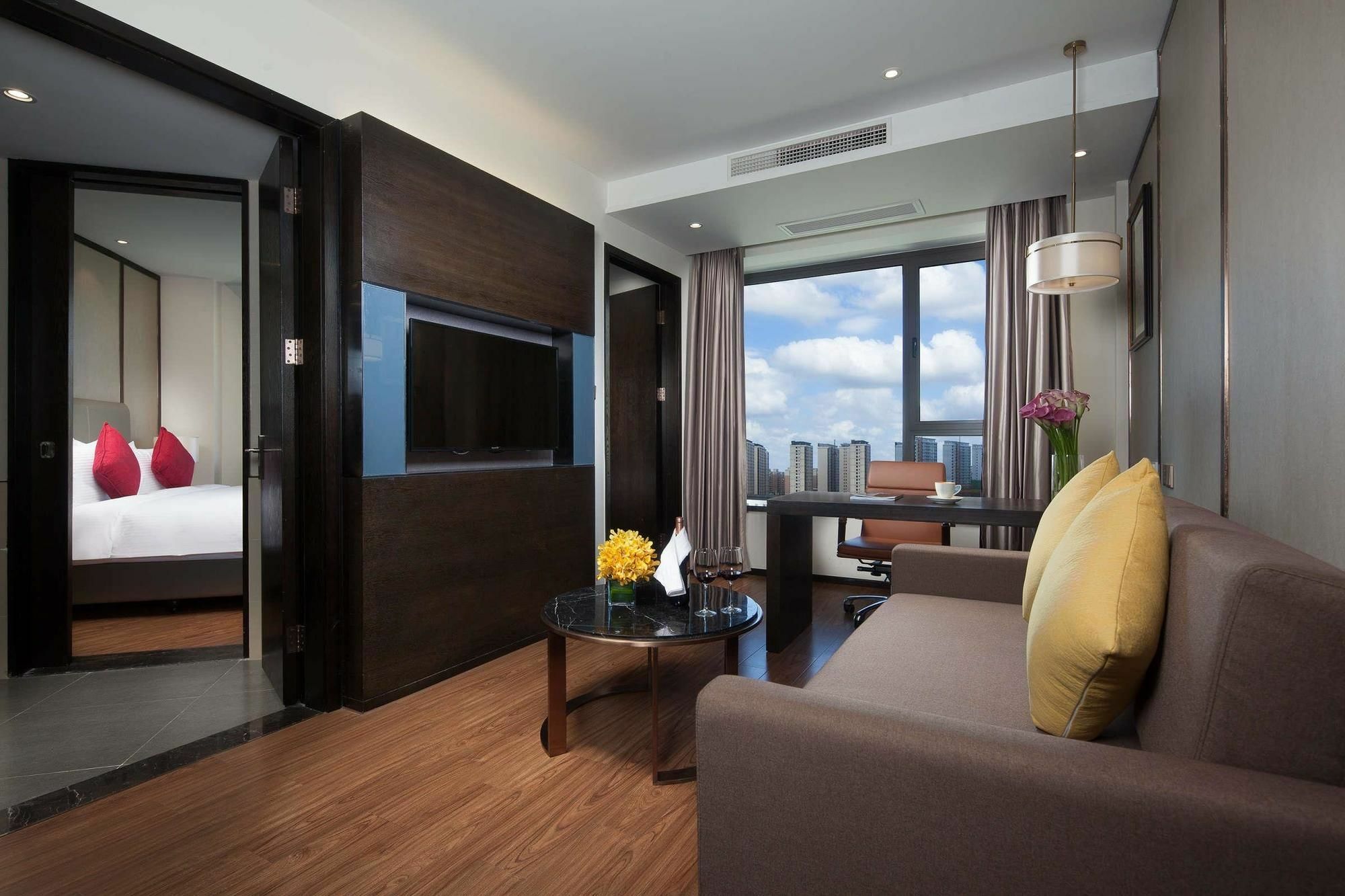 Ramada Shanghai Songjiang Экстерьер фото