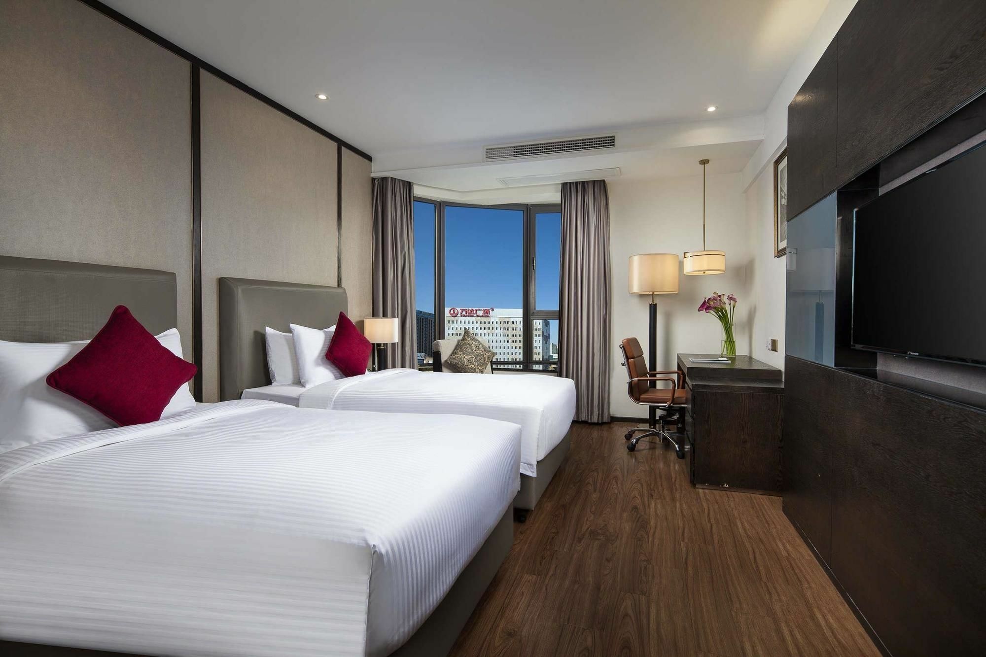 Ramada Shanghai Songjiang Экстерьер фото